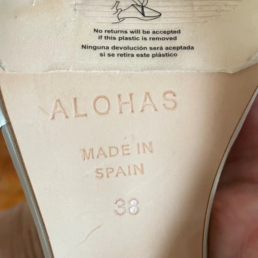 Twist Strap Heel by Alohas Brand New Size 38 - Picture 6 of 6